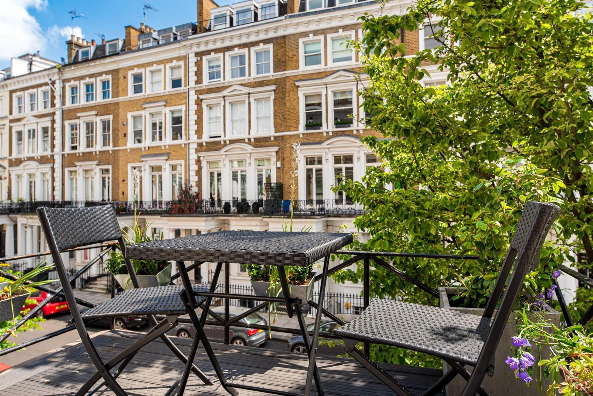 2-Bedroom Victorian Apartment In Kensington London Exterior photo